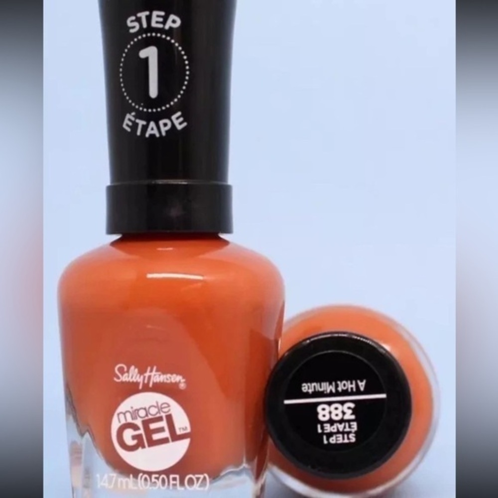 Sally Hansen‎ Miracle Gel #388 A Hot Minute (Orange) Step1 No UV Light NEW